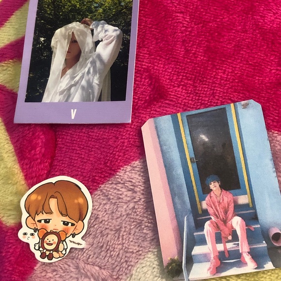 Official BTS Army Bomb Lightstick - Picture 4 of 5